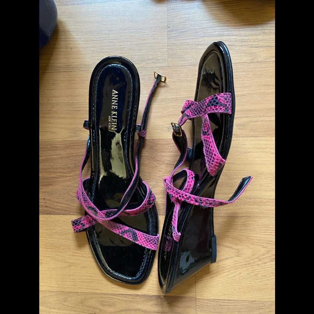 Anne klein snake skin sandals